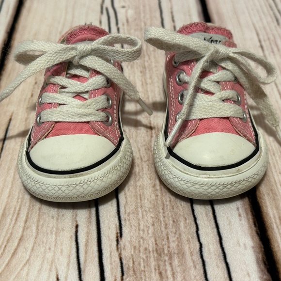 Converse little kids pink all star shoes size 3 - Picture 3 of 9